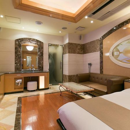 Hotel D-Wave Shinjuku（Adult Only) طوكيو المظهر الخارجي الصورة